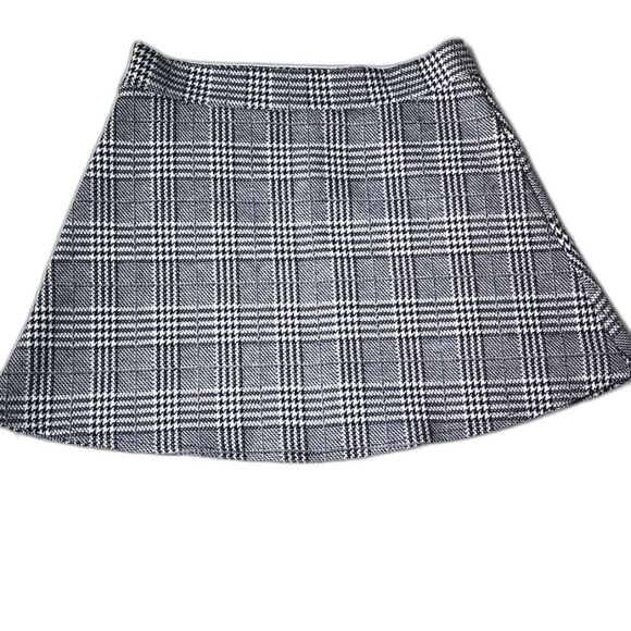 Brandy Melville Stretch Classic Plaid Skirt, Size Small Academia School Girl - Picture 2 of 8